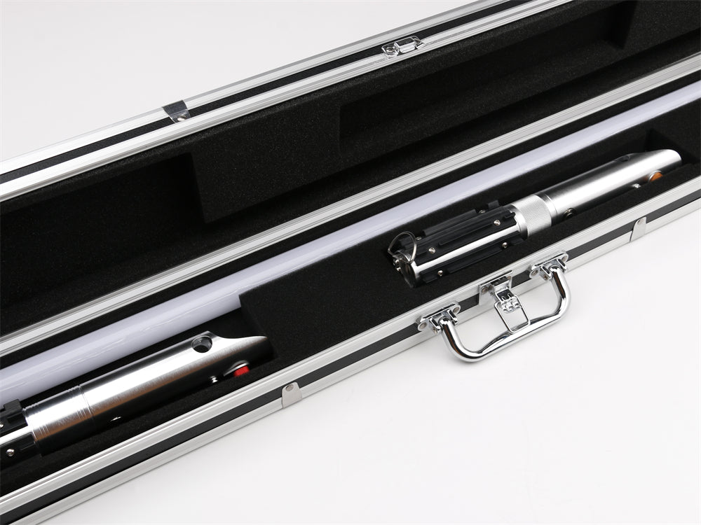 Saber Premium Suitcase